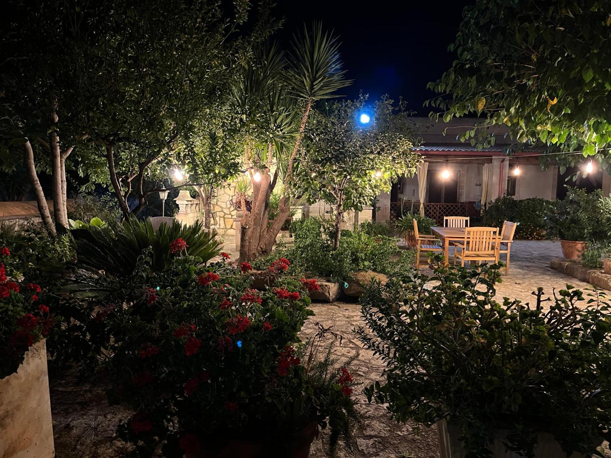 Masseria La Camardia Sava 외부 사진